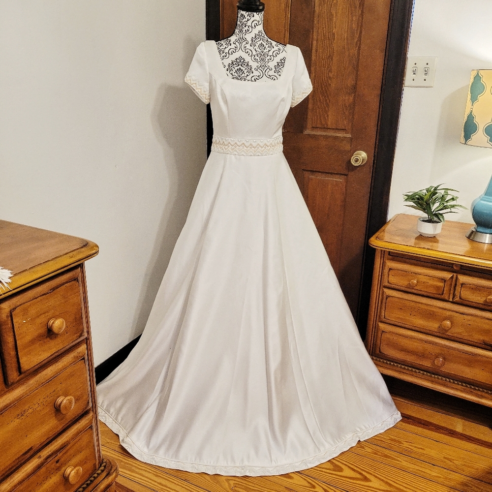 NWT St. Patrick 3505 White Bridal Gown Sz 10